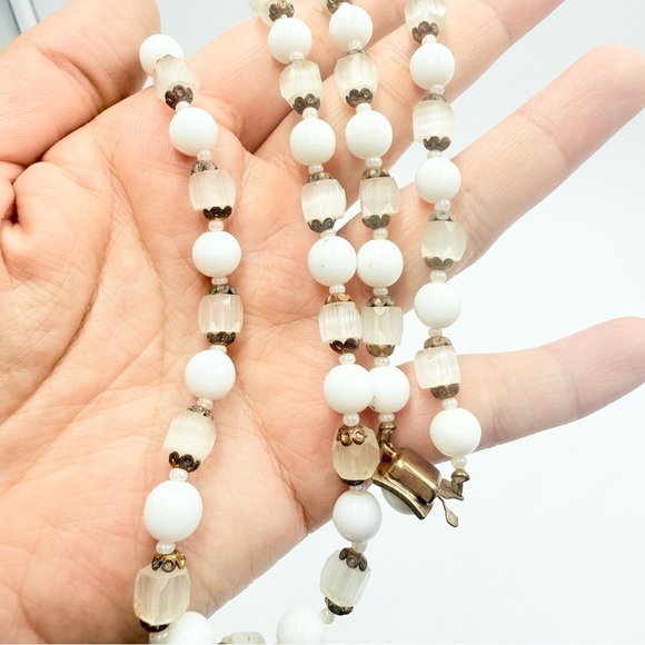 Vintage Long White Milk Glass Beaded Necklace - Picture 1 of 11